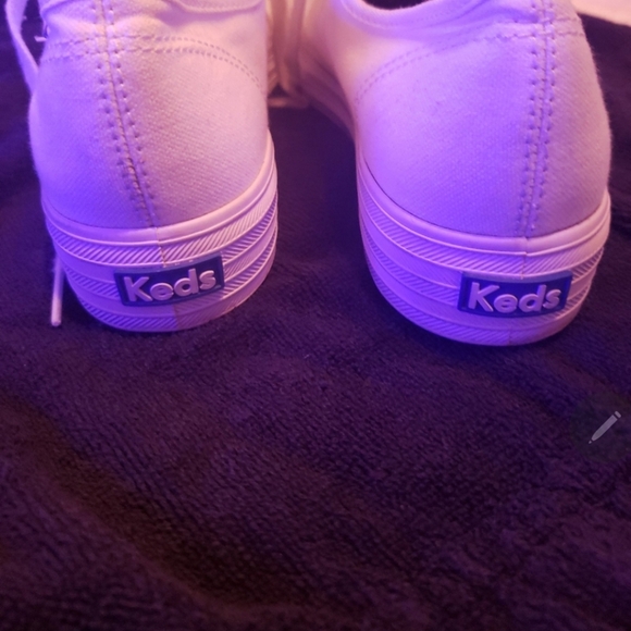 Womans size 8.5 thick sole Keds shoes - Picture 2 of 5